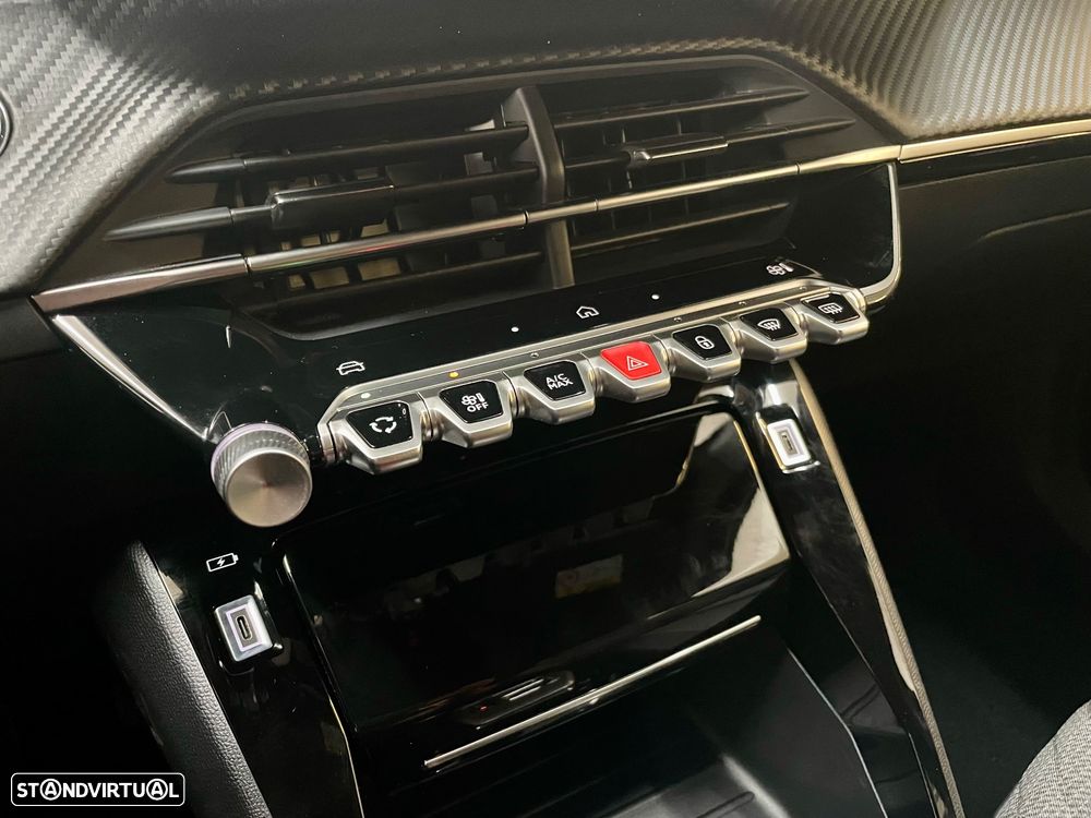 Peugeot 2008 Hybrid 136 e-DSC Allure - 29