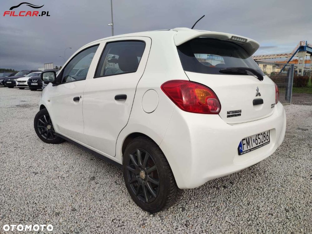 Mitsubishi Space Star - 4