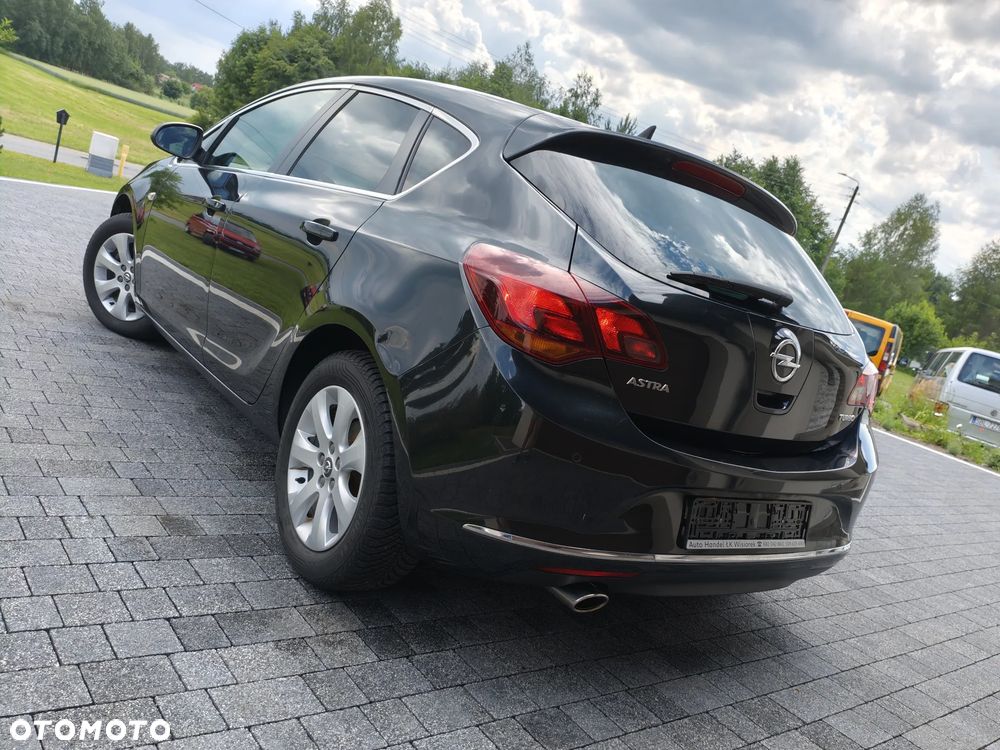 Opel Astra 1.4 Turbo Exklusiv - 17