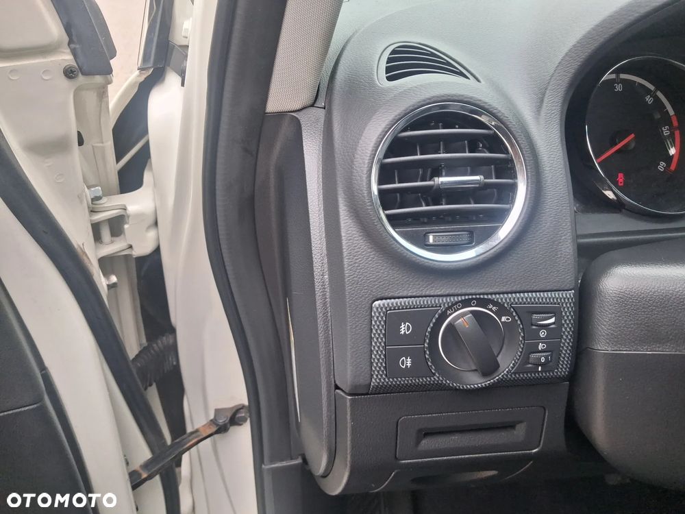 Opel Antara 2.0 CDTI - 24