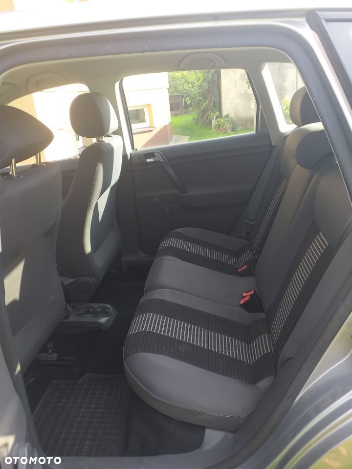 Volkswagen Polo - 6