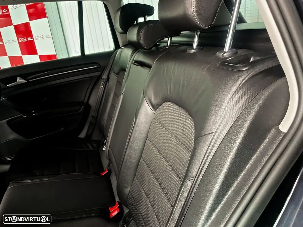 VW Golf Variant 1.6 TDi GPS Edition - 14