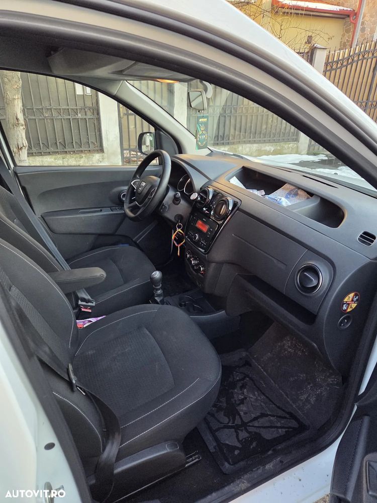Dacia Dokker 1.5 Blue dCi Laureate - 11