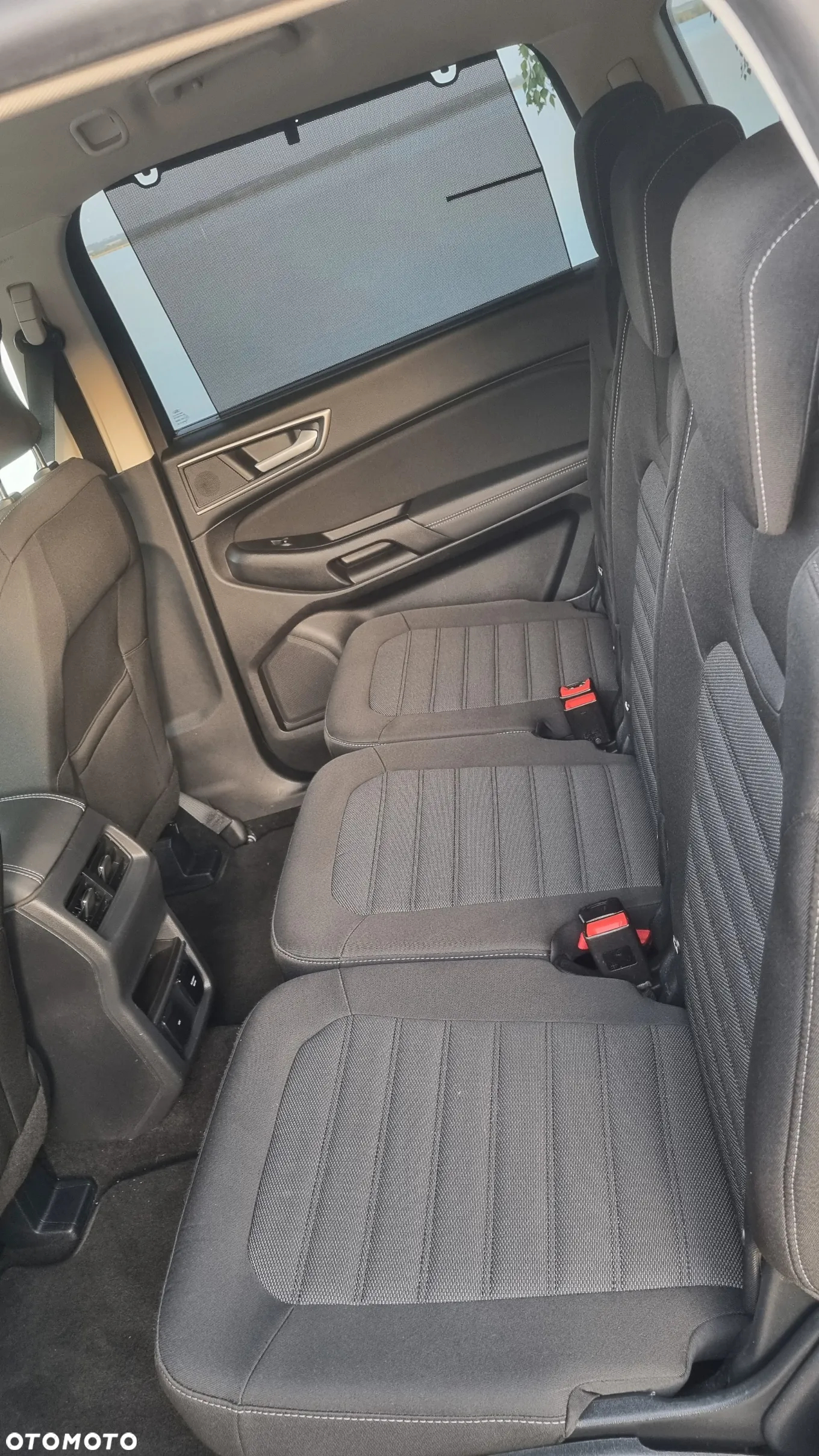 Ford S-Max 2.0 EcoBlue Titanium - 10