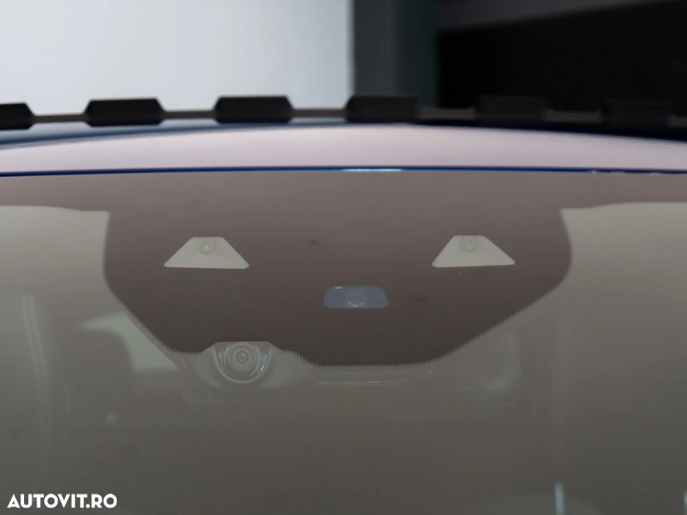 Mercedes-Benz GLC - 13