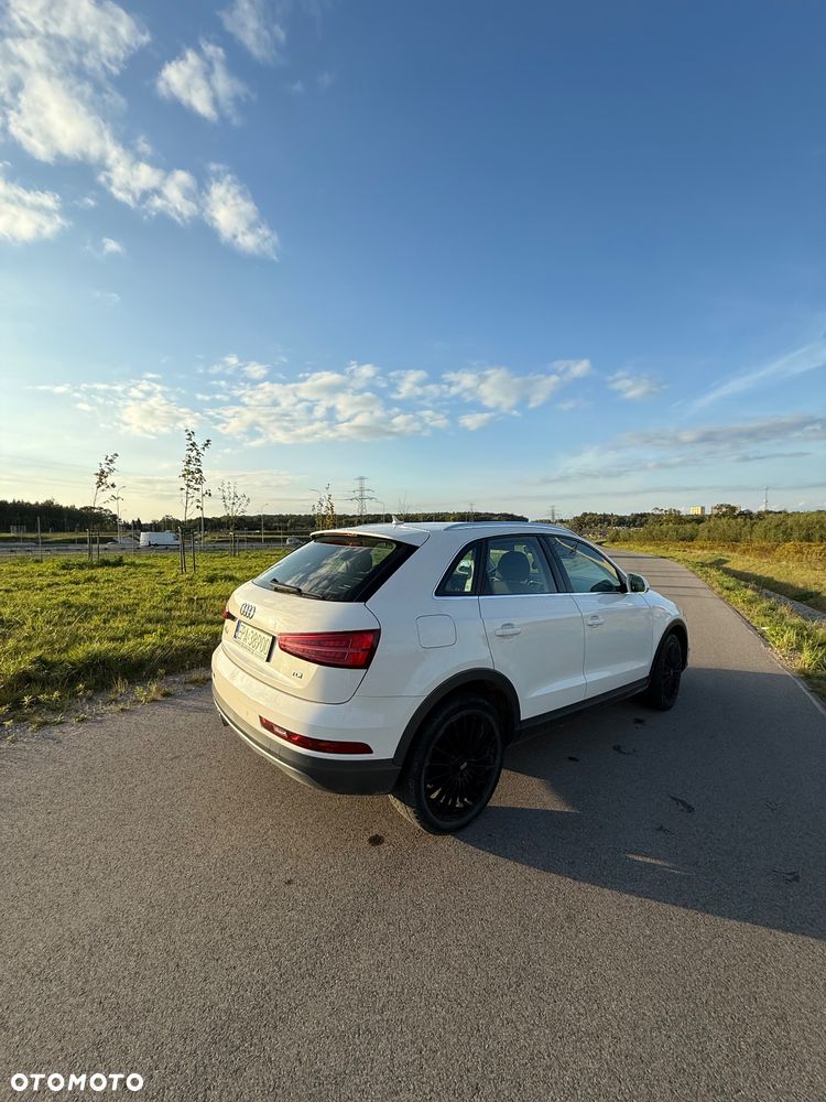 Audi Q3 2.0 TDI S tronic - 3