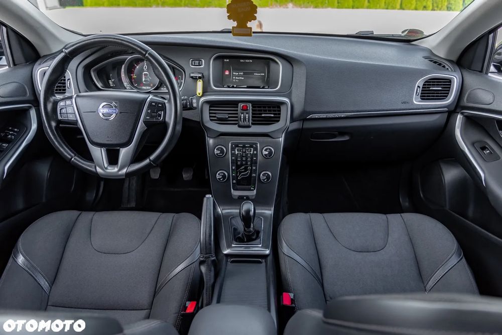 Volvo V40 Cross Country D2 Summum - 32