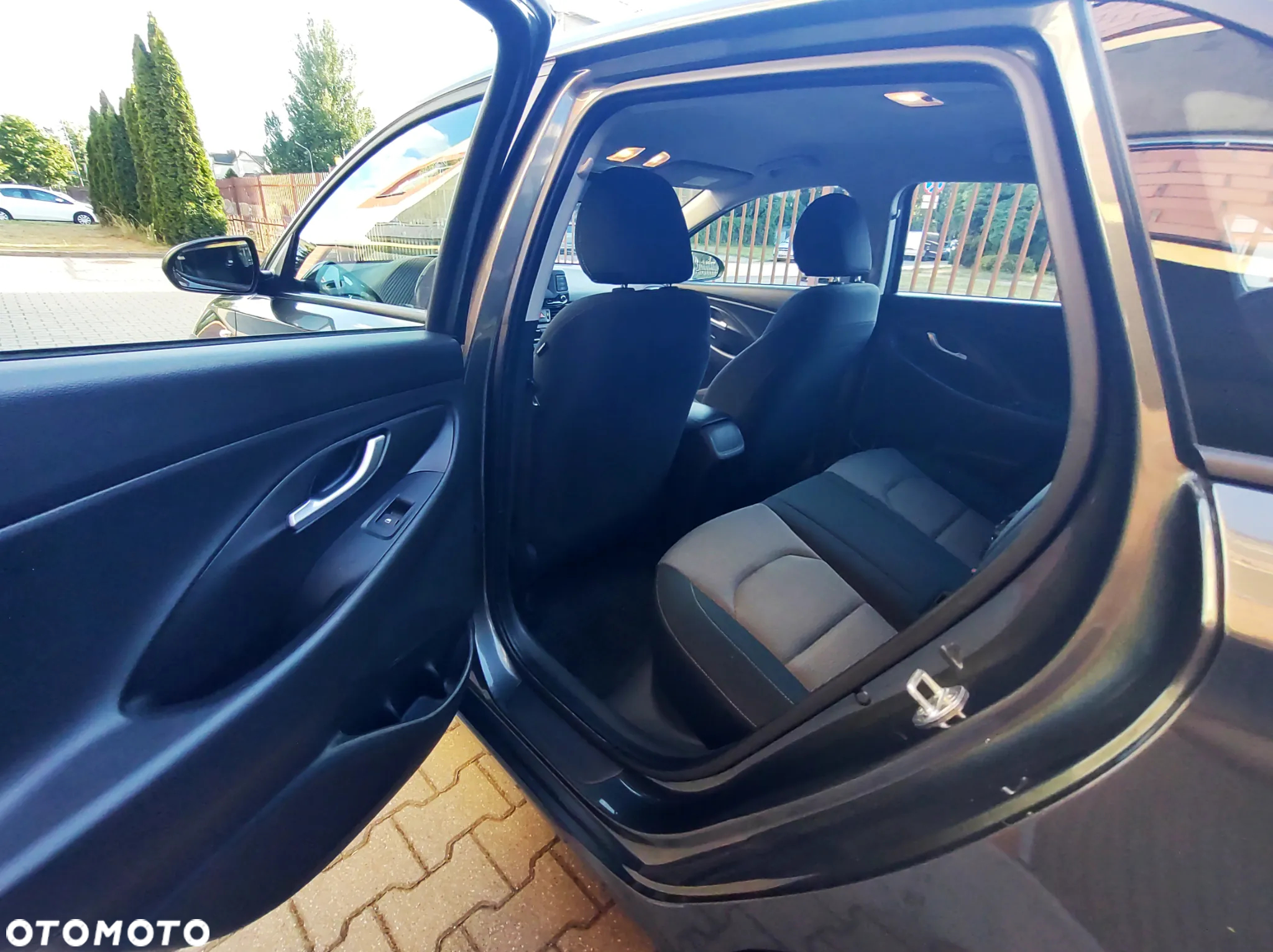 Hyundai i30 1.5 DPI Modern - 31