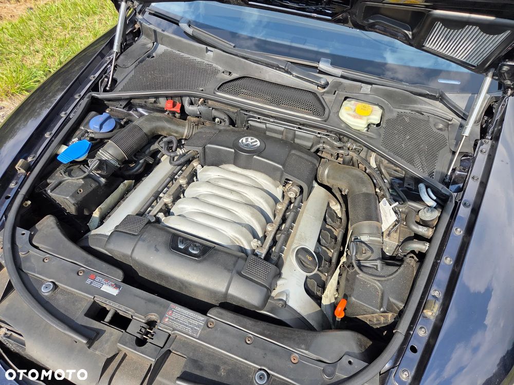 Volkswagen Phaeton 4.2 V8 4MOTION Automatik (5 Sitzer) - 36