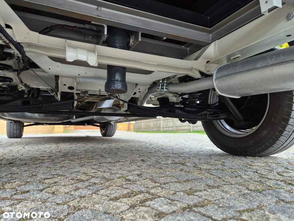 Volkswagen T5 Wywrotka - 25
