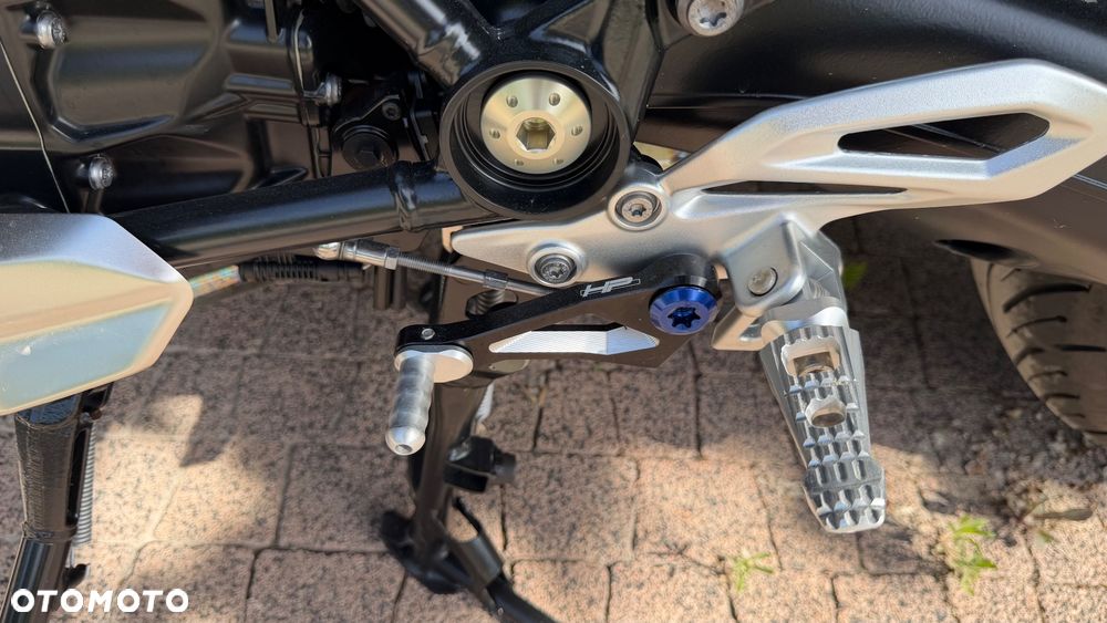 BMW RS - 17