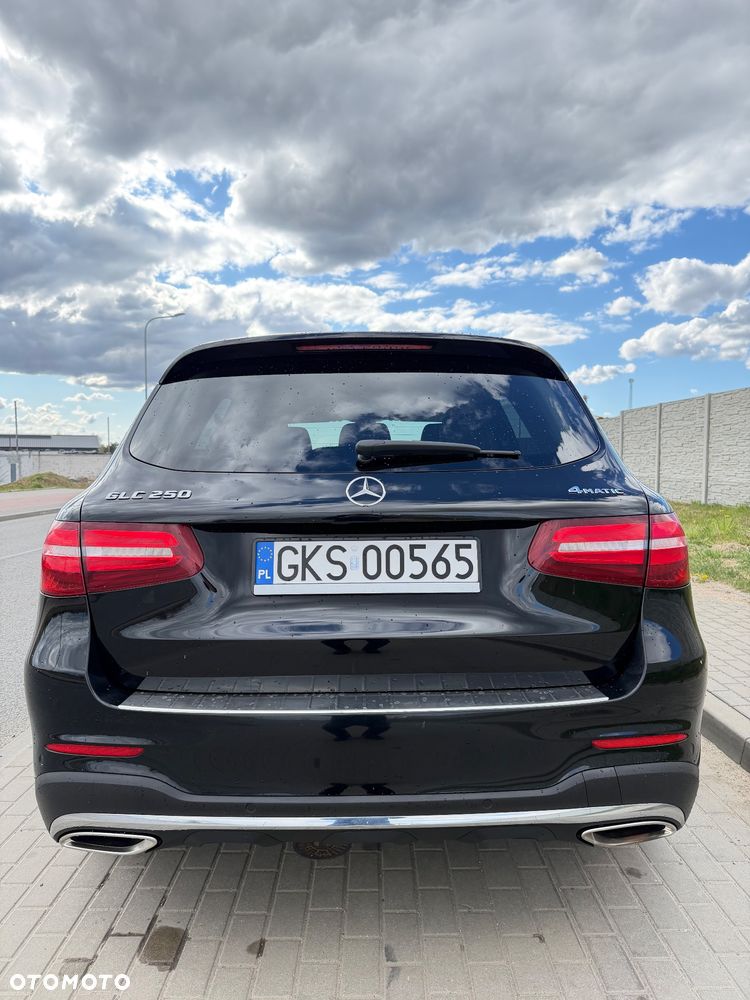 Mercedes-Benz GLC - 5
