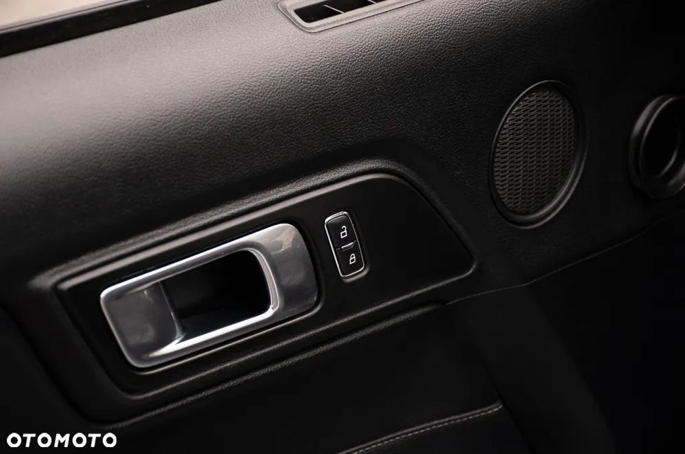 Ford Mustang 5.0 Ti-VCT V8 GT - 36