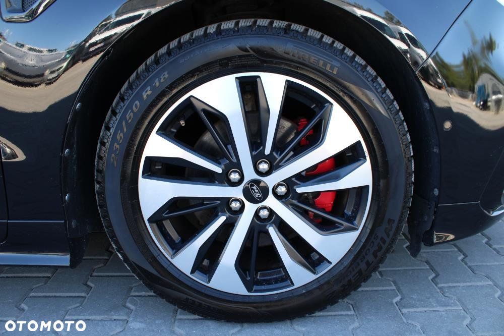 Ford S-Max - 8