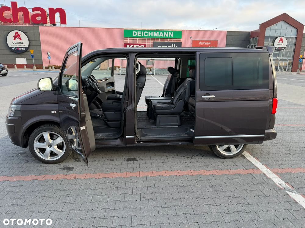 Volkswagen Multivan - 2