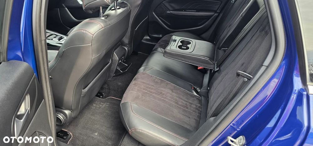 Peugeot 308 - 23