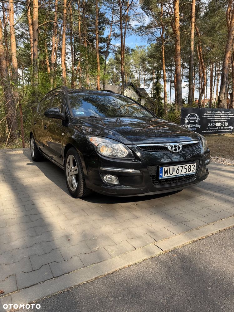 Hyundai i30 1.6 CRDi Comfort - 1