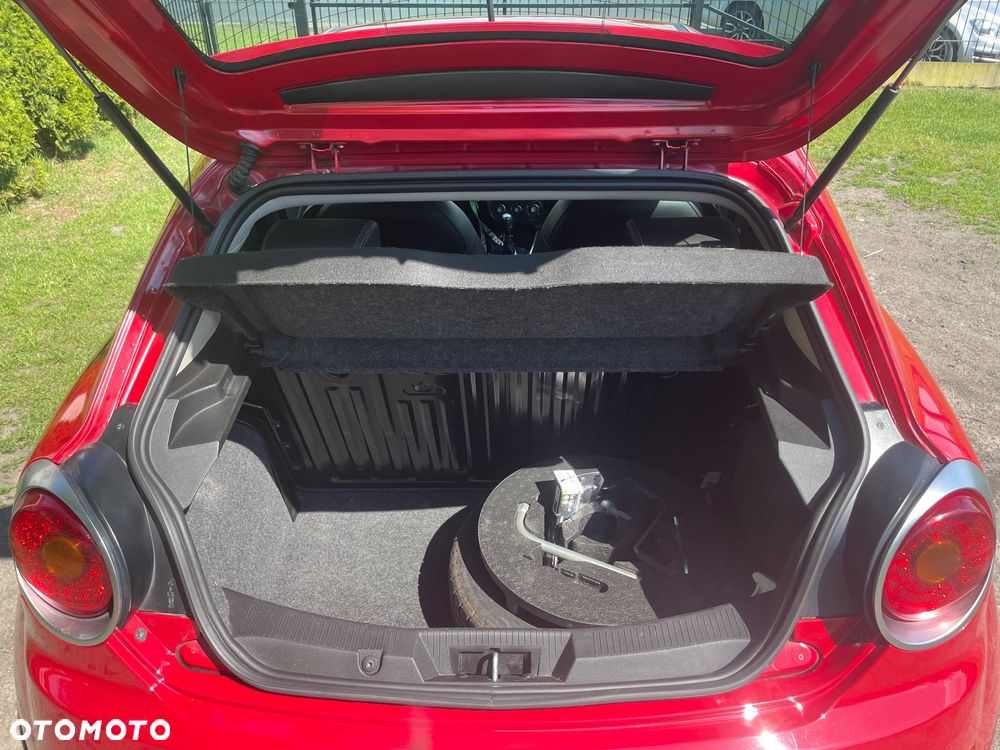 Alfa Romeo Mito 1.4 8V - 8