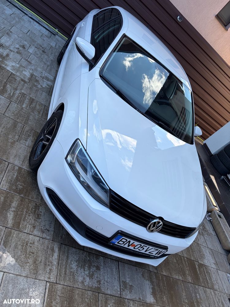 Volkswagen Jetta 1.2 TSI Comfortline - 3