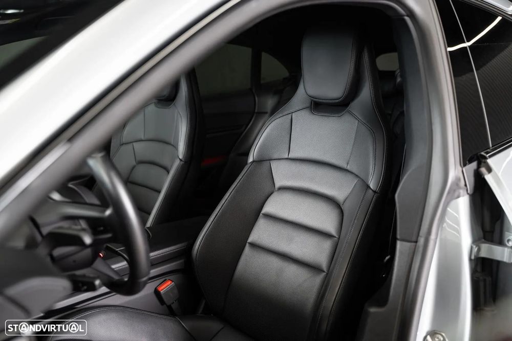 Porsche Taycan Sport Turismo 4S - 18