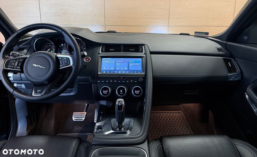 Jaguar E-Pace 2.0 i4P AWD R-Dynamic - 14