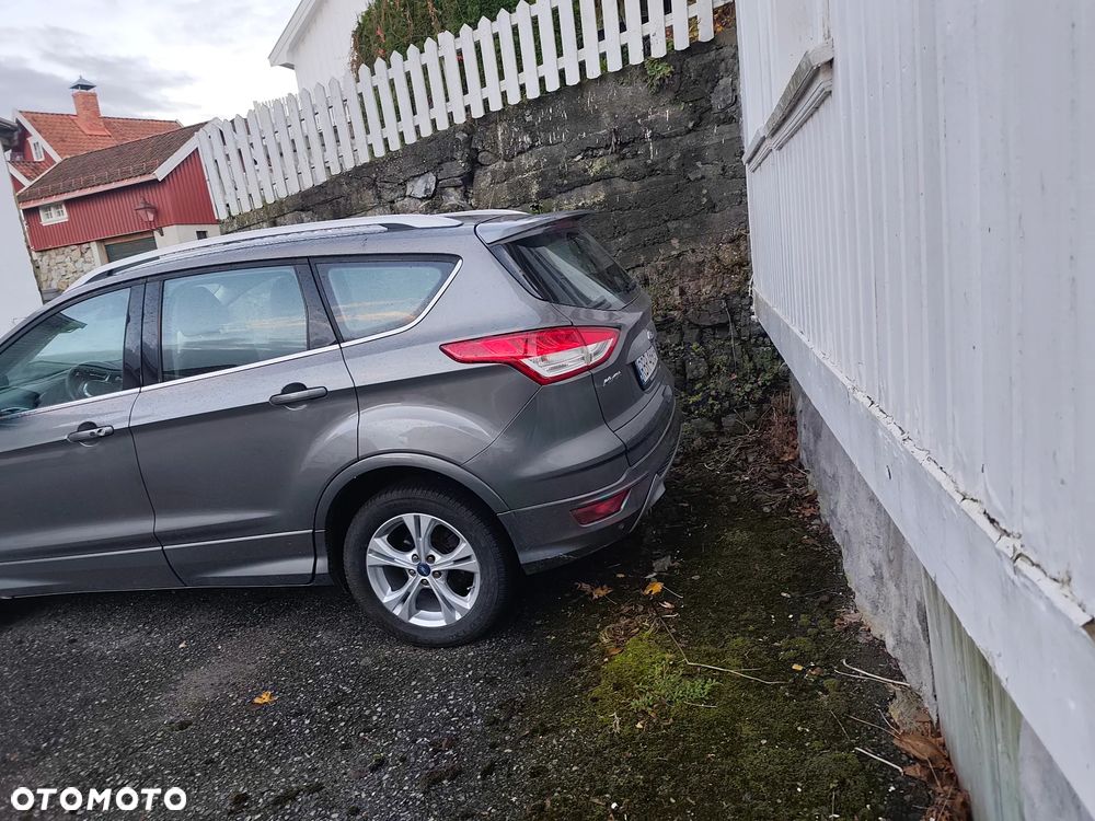 Ford Kuga 2.0 TDCi 4WD Titanium Plus - 9