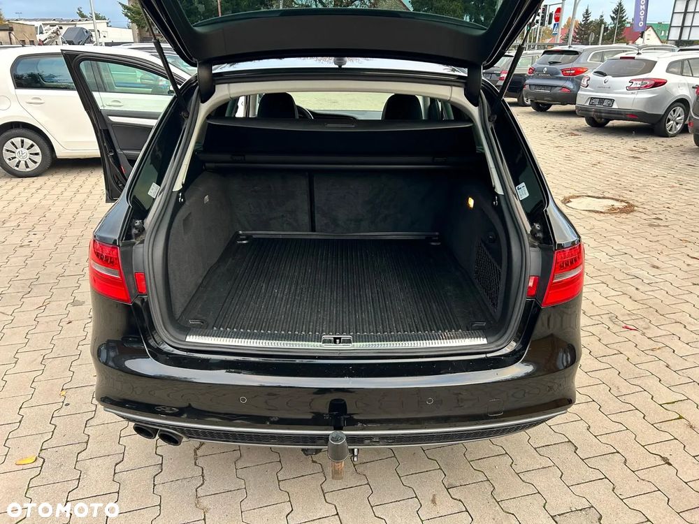 Audi A4 Avant 1.8 TFSI S line Sportpaket - 24