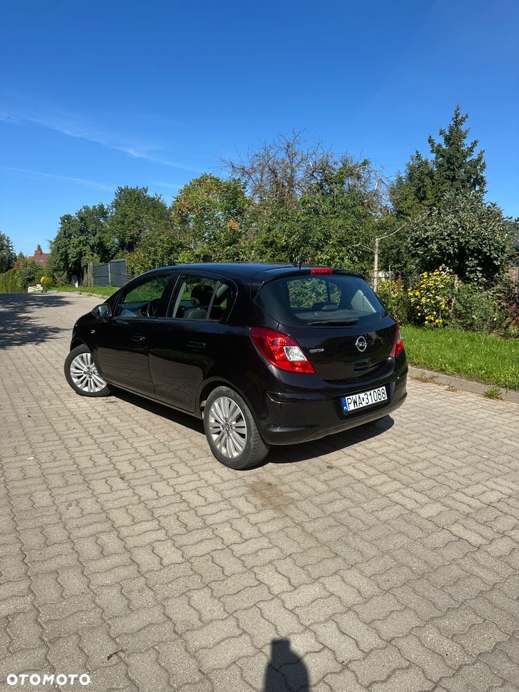 Opel Corsa 1.2 16V Enjoy - 4