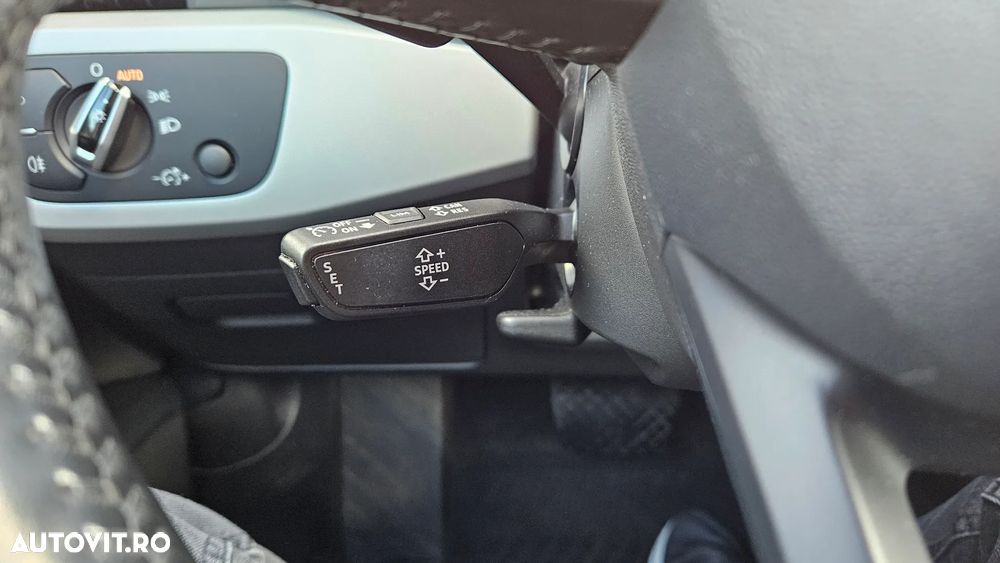 Audi A4 2.0 TDI quattro Stronic - 13