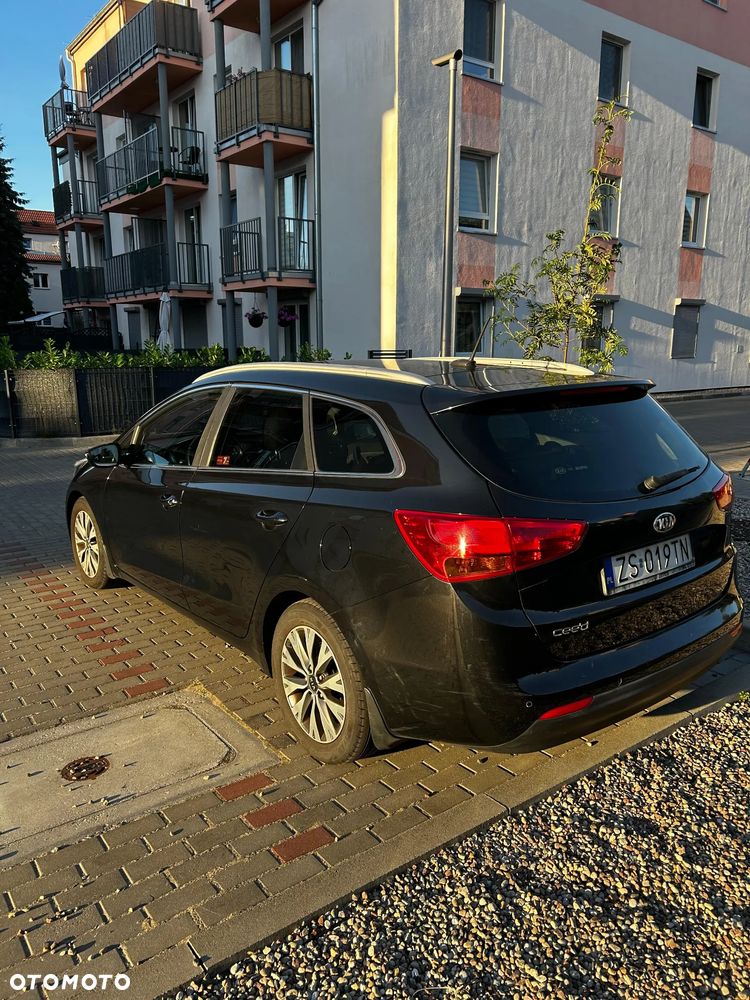 Kia Ceed 1.6 GDI L DCT - 4