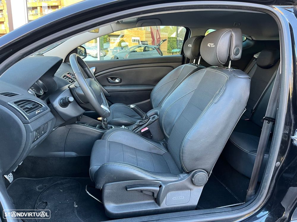 Renault Mégane Coupe - 9