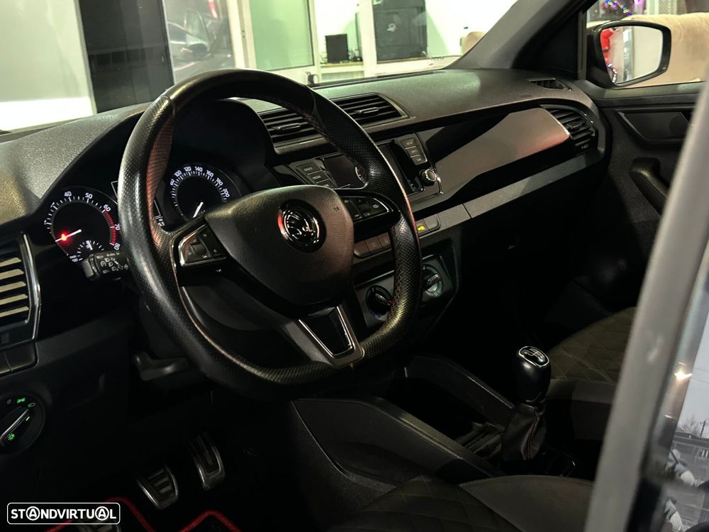 Skoda Fabia 1.0 TSI Black Edition - 24