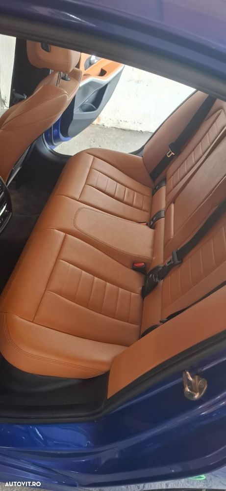 BMW Seria 3 320d xDrive AT M Sport - 7