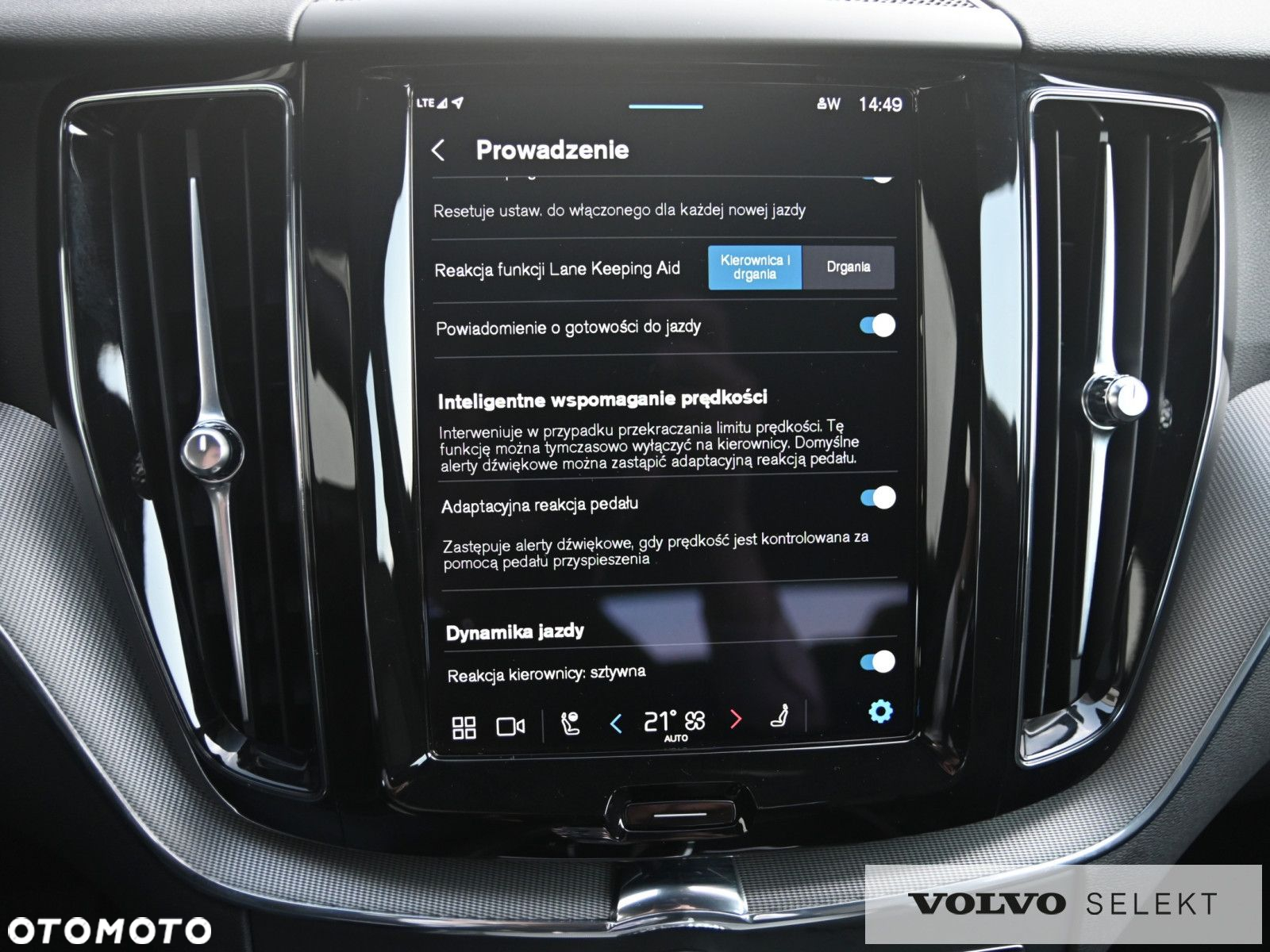 Volvo XC 60 - 24