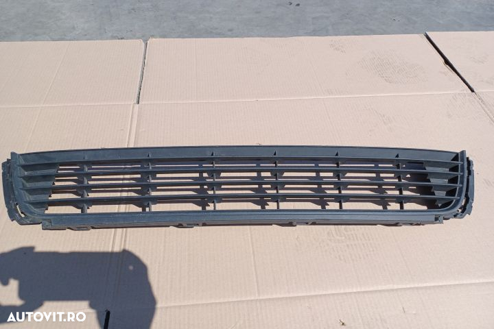 Grila bara fata centru Volkswagen VW Polo 5 6R  [din 2009 pana  2015] - 2