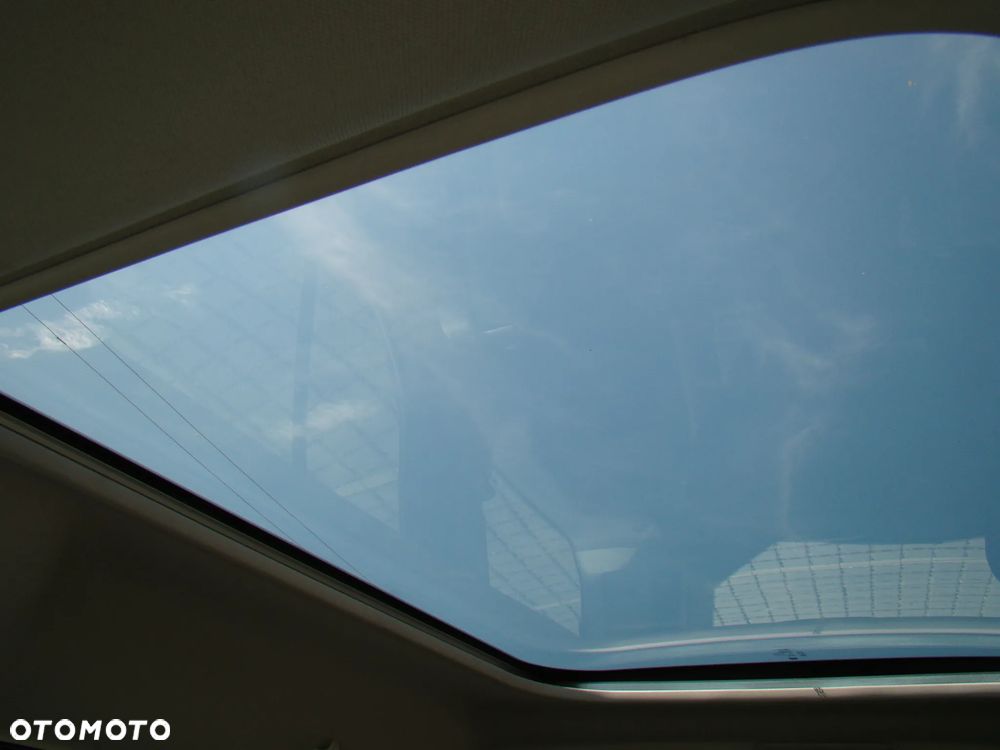 Ford Tourneo Connect Grand - 33