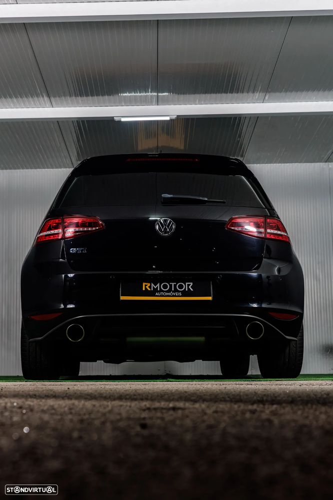 VW Golf GTI Performance BlueMotion DSG - 9