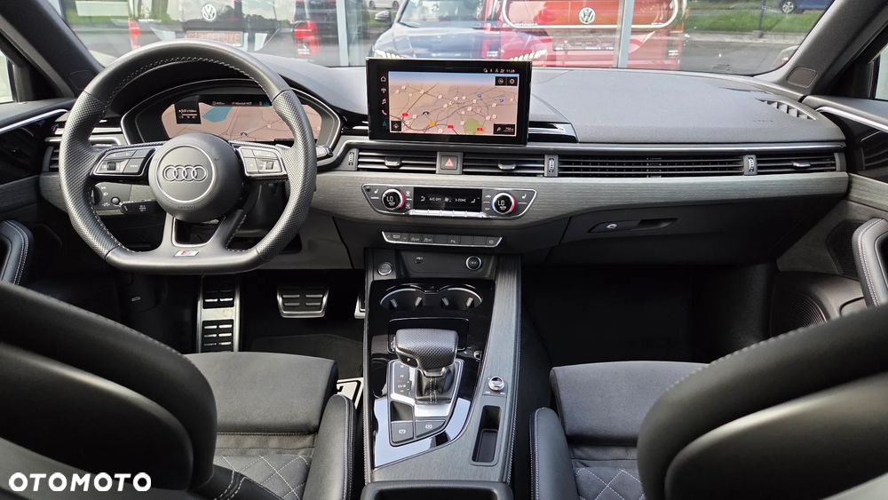 Audi A4 Avant - 11