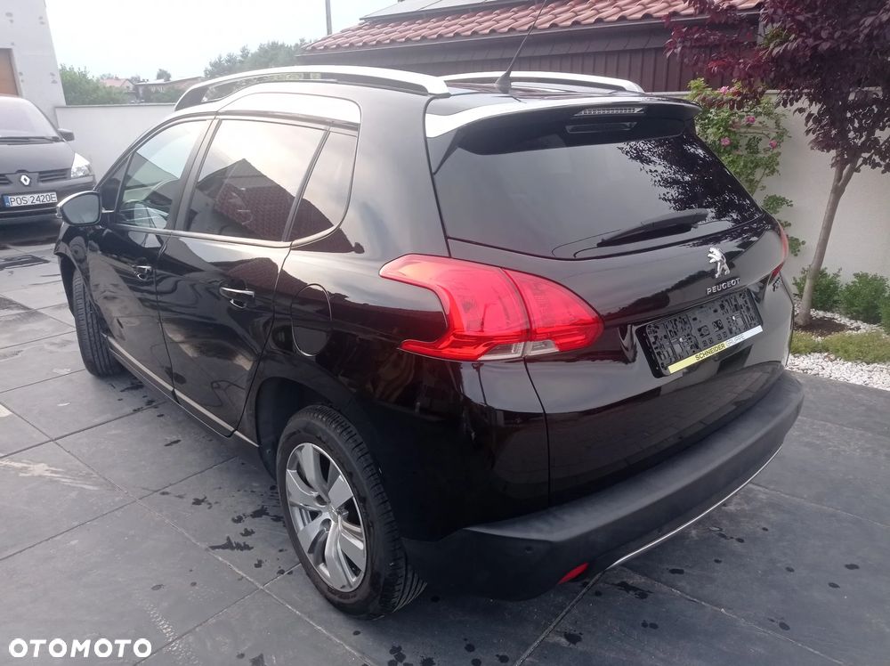 Peugeot 2008 PureTech 82 Style - 8