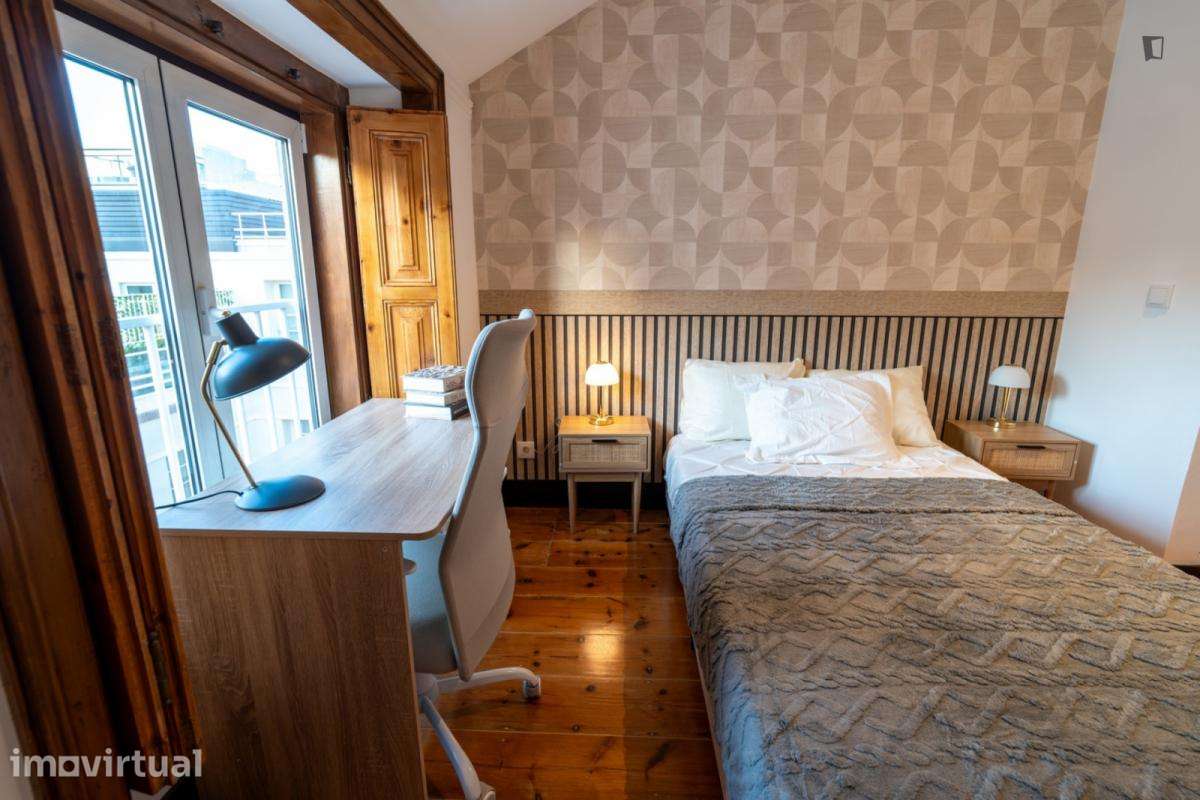 Quarto - localizado em Marquês de Pombal Lisbon - Grande imagem: 5/27