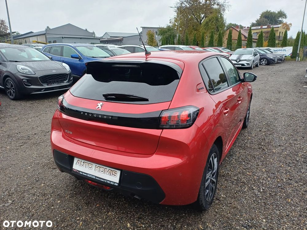 Peugeot 208 1.2 PureTech Allure S&S EAT8 - 6