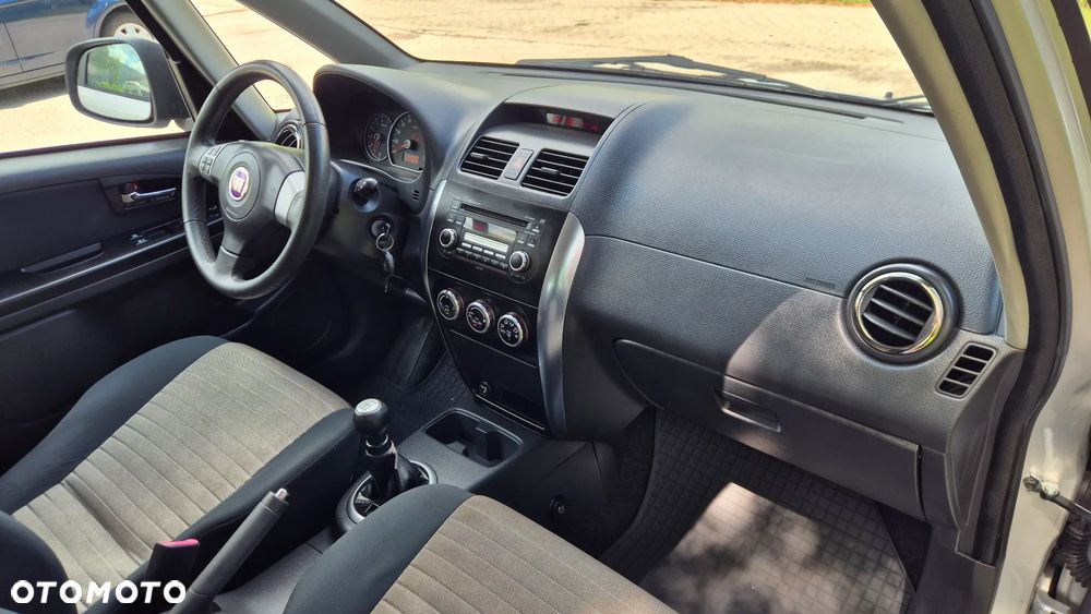 Fiat Sedici 1.6 16V 4x4 Dynamic - 5