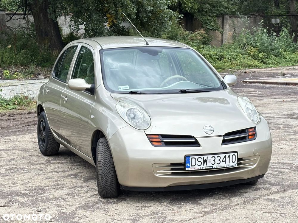 Nissan Micra - 4