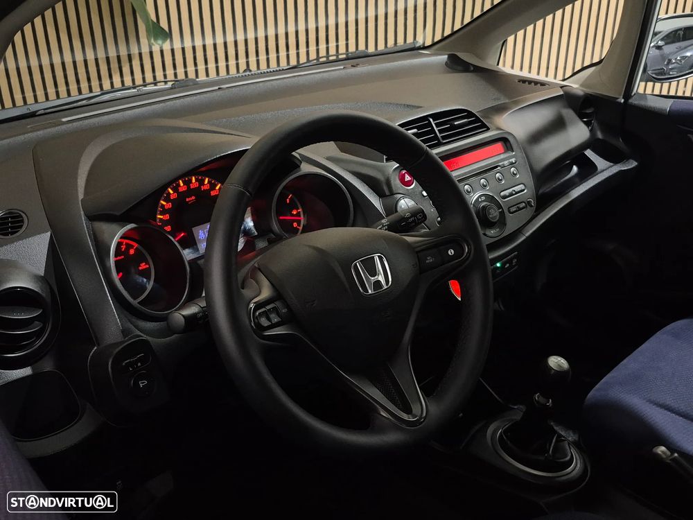 Honda Jazz 1.2 i-VTEC - 11