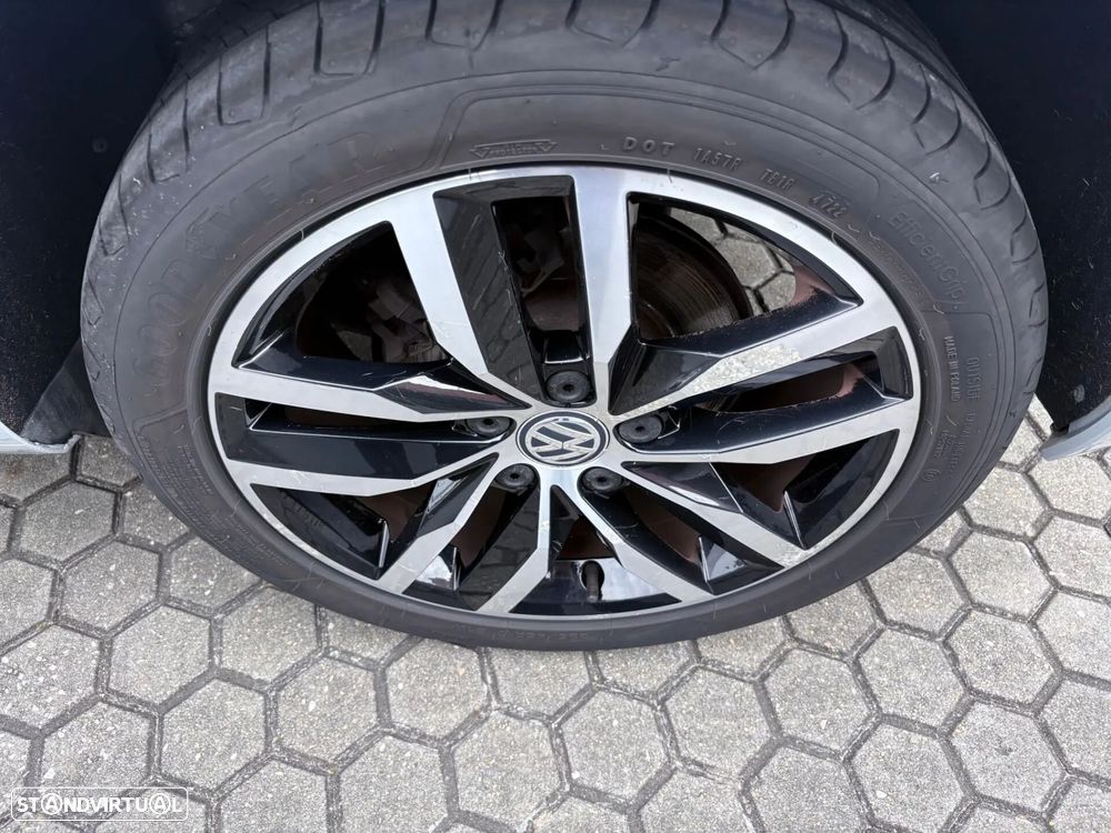 VW Golf 1.0 TSI Confortline - 12