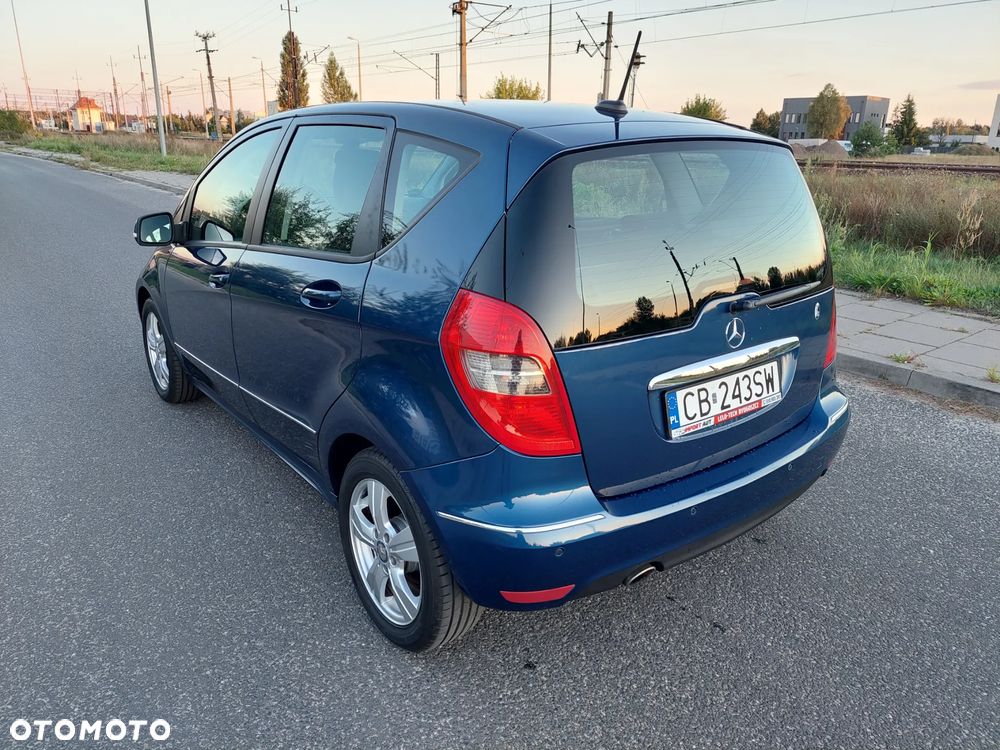 Mercedes-Benz Klasa A 180 BlueEFFICIENCY Avantgarde - 3