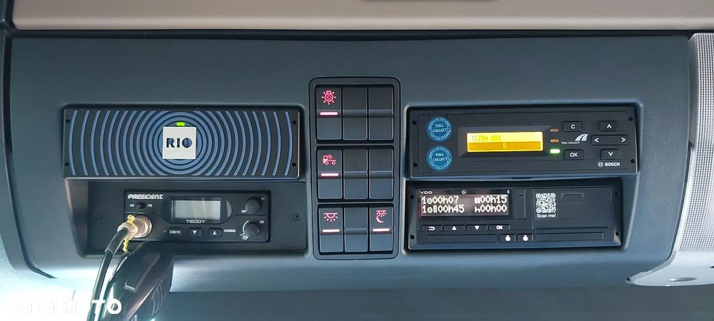 MAN 18.460 LOW DECK - 18