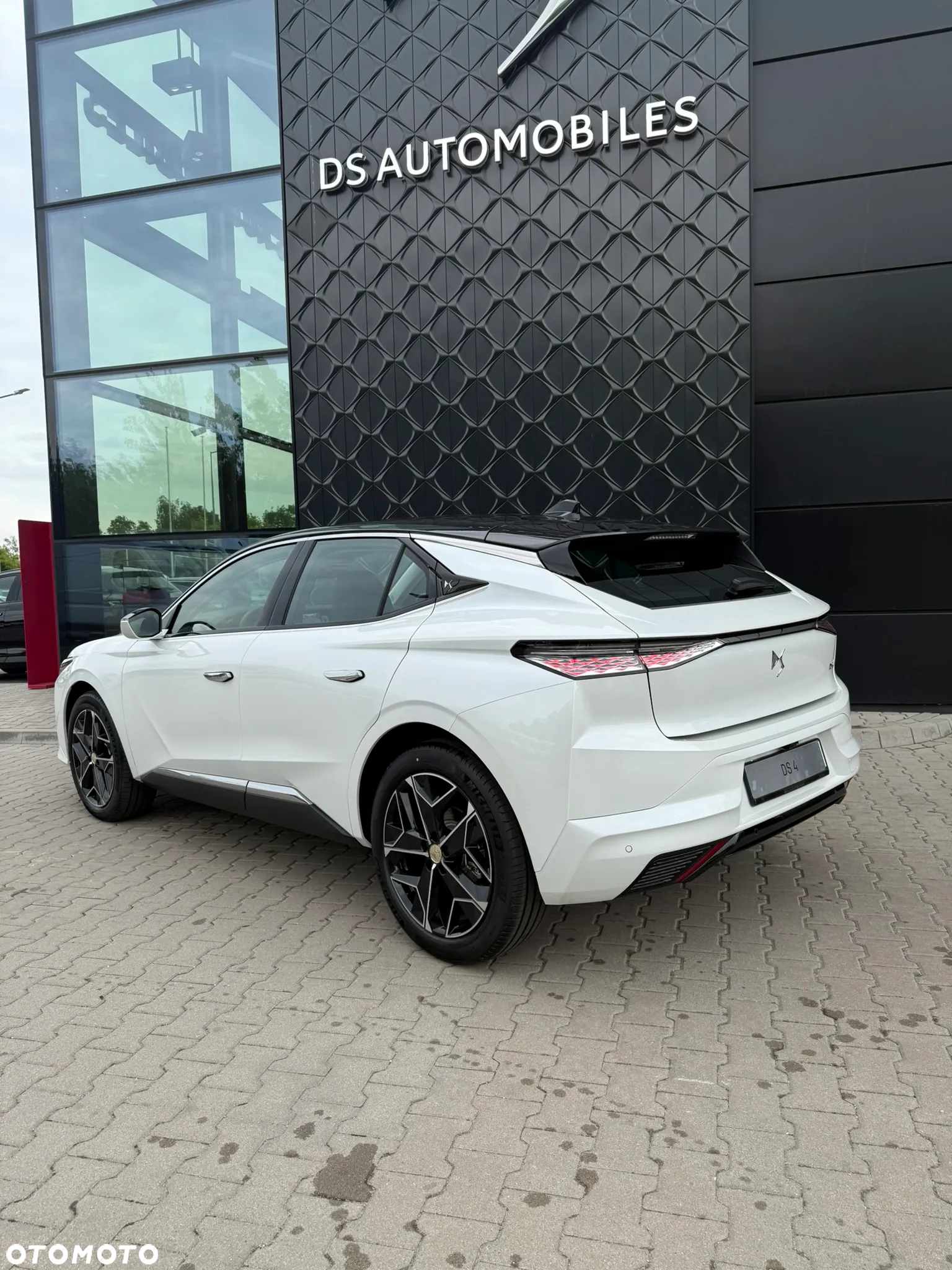 DS Automobiles DS 4 1.2 mHEV 136 Edition France eDCS6 - 5