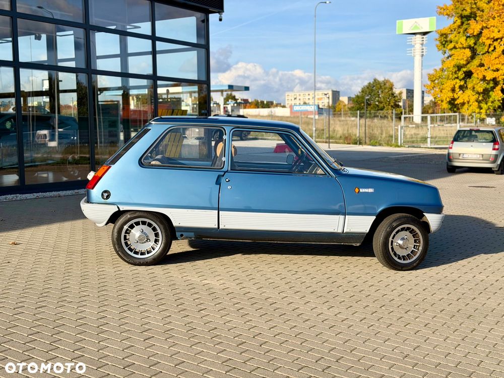 Renault 5 - 4