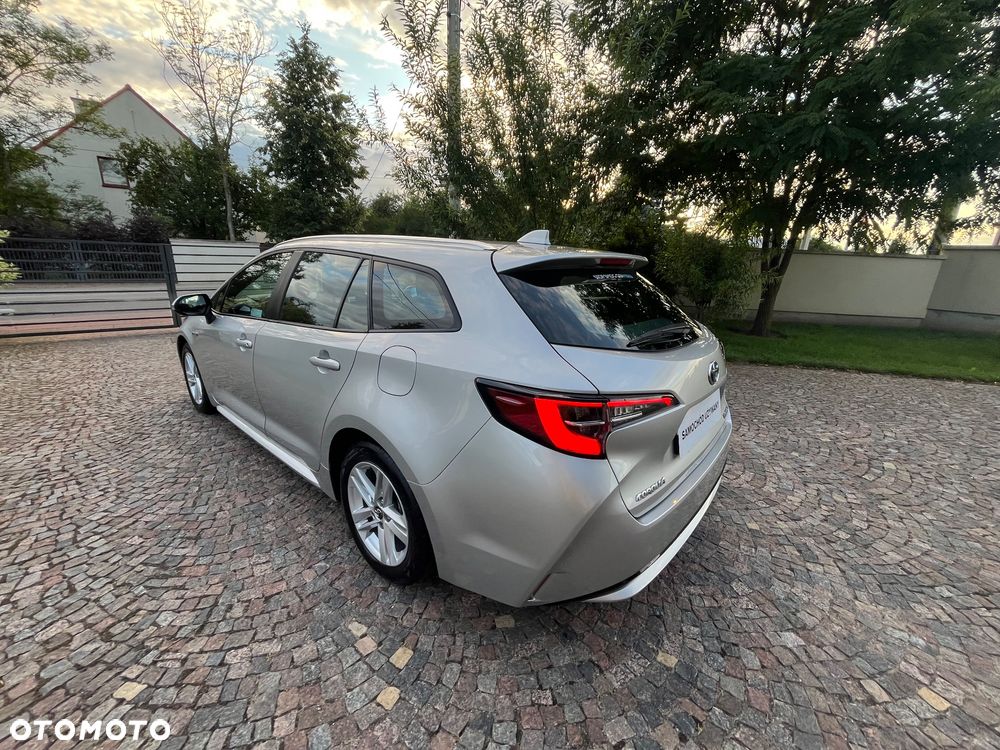 Toyota Corolla 1.8 Hybrid Comfort - 22